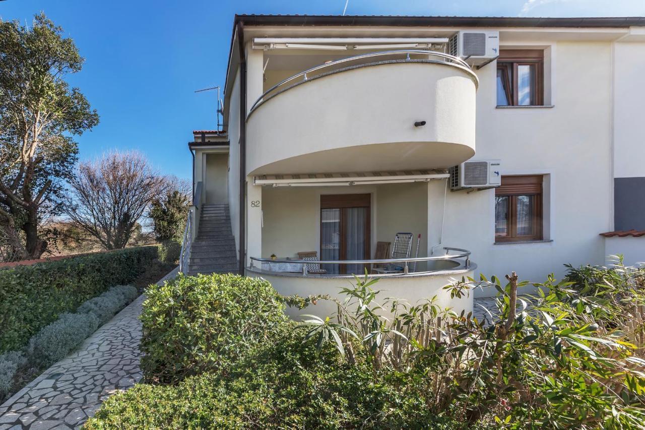 Samanta Apartment *