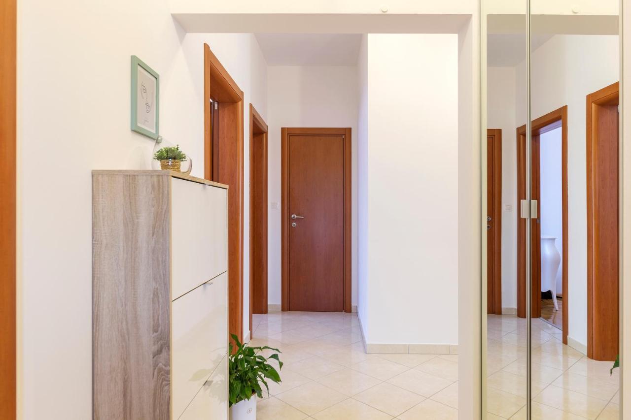 Apartment Samanta Sisan